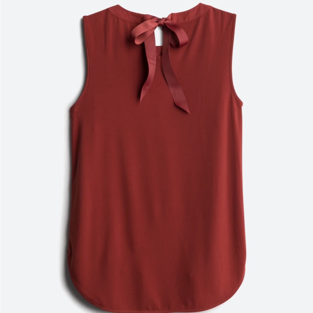 Stitch Fix brand 41 Hawthorn burgundy sleeveless shirt